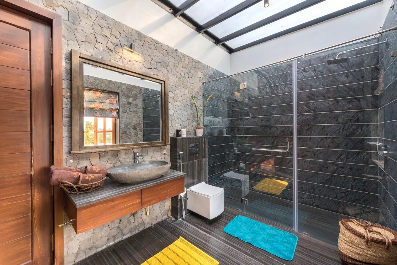 Saffronstays Happy Fields, Pune - Luxury Farmstay With Farm To Table Food Buitenkant foto